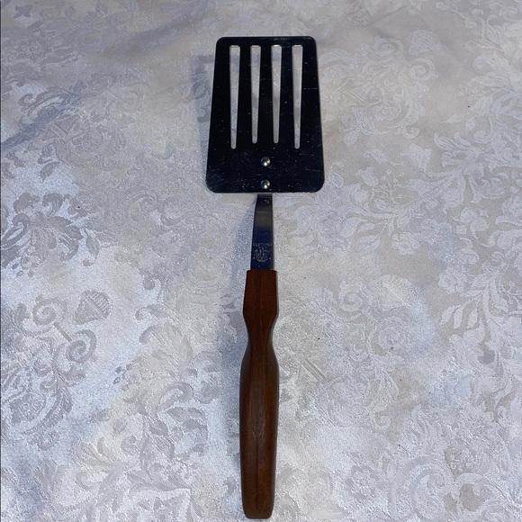 Vintage CUTCO KITCHEN Wood Handle Kitchen Utensil Set. - Picture 7 of 10